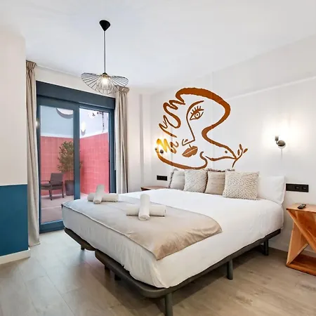 Picasso Con Patio Trasero Apartment Malaga